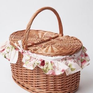 Summer picnic basket.